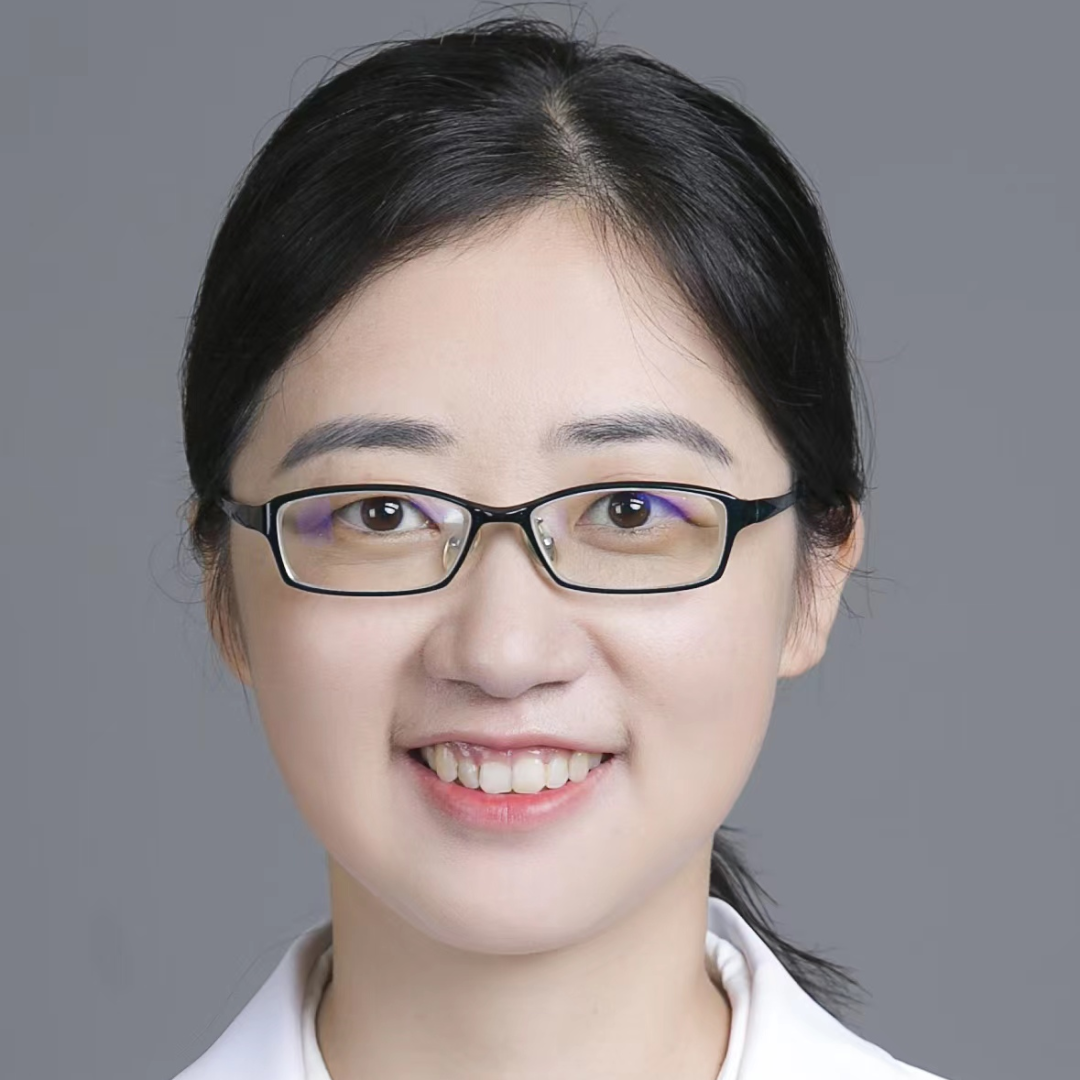 龙莉莉教授.png